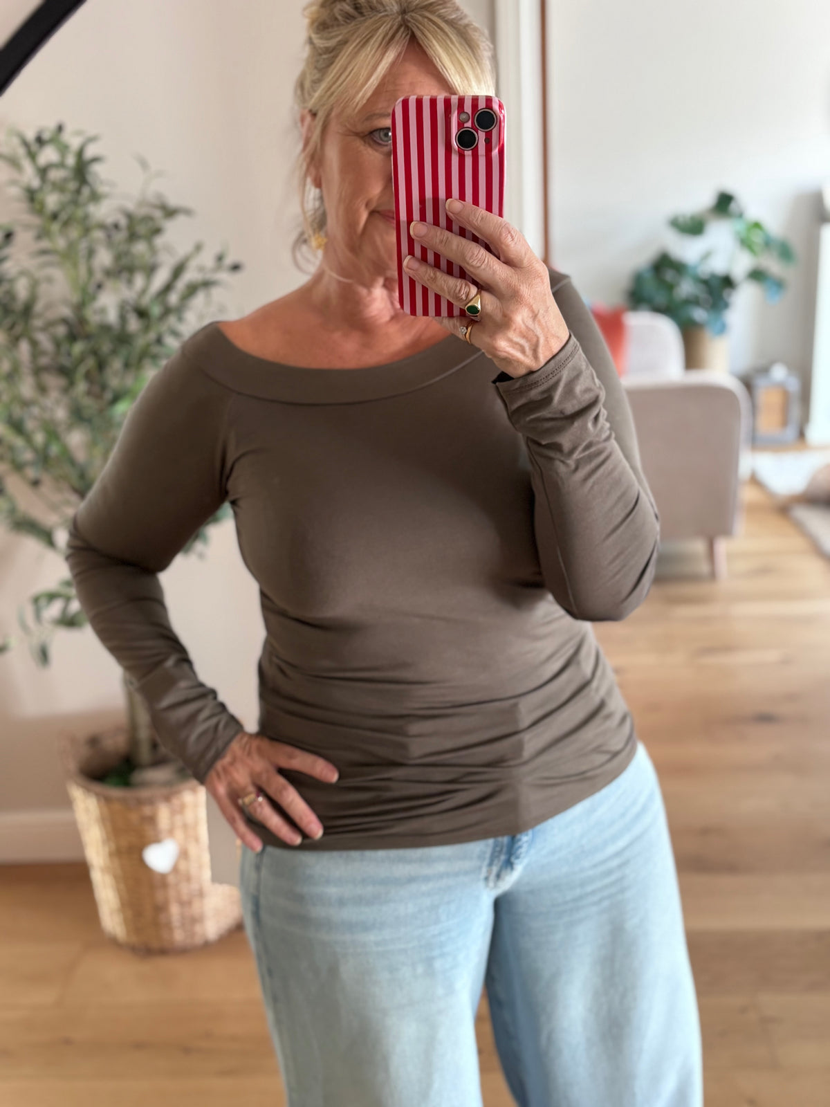T shirt tops