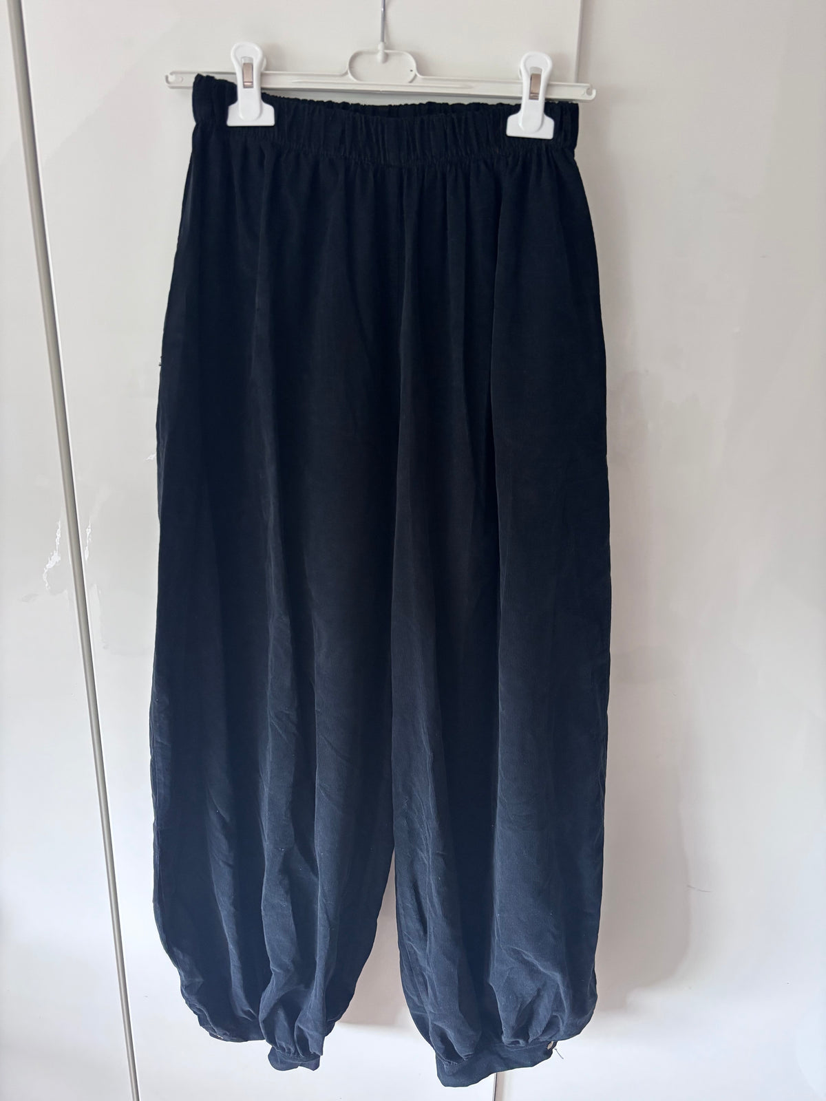 Fine Needle Cord Harem Trouser ~ Black
