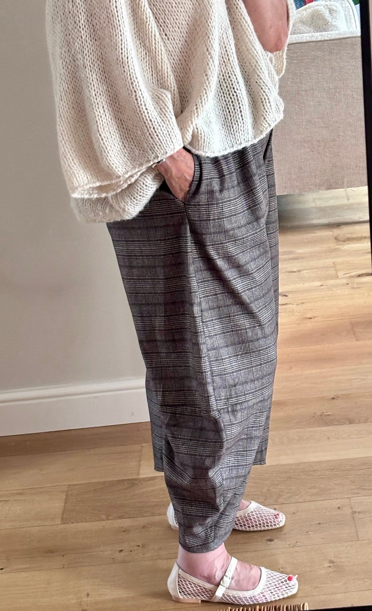 Checked Plaid Cocoon Trousers